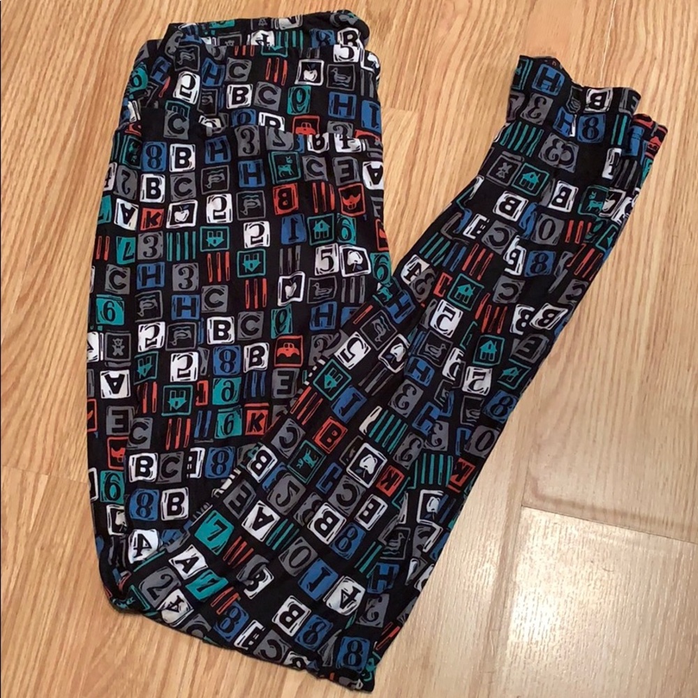 NWOT TC Lularoe leggings
